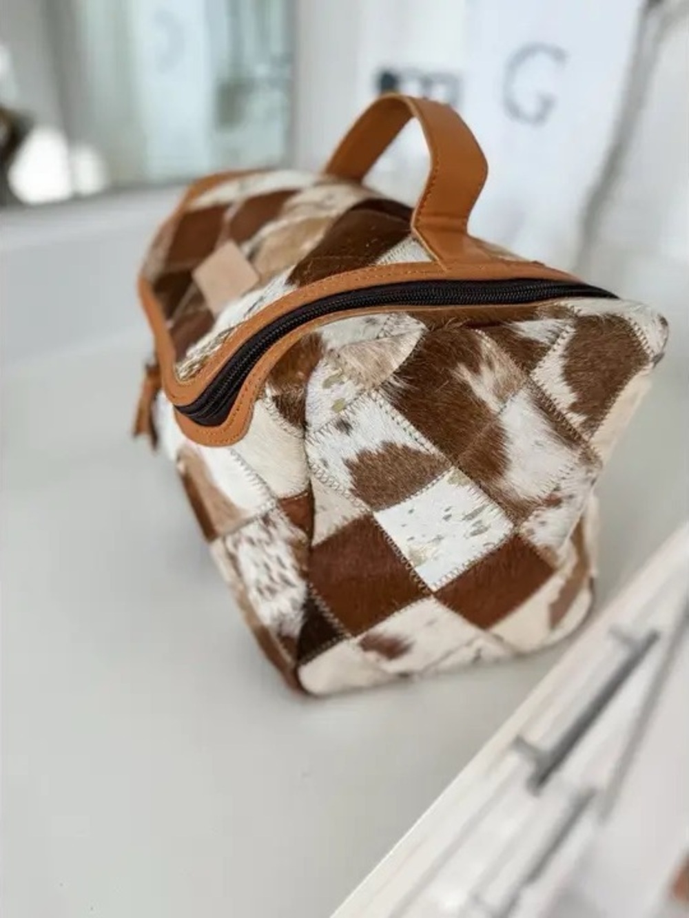 Brown & White Cowhide Travel Bag - Picture 4 of 4